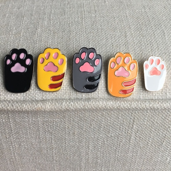 [3 for $6] Kitty Paw Pin - Picture 8 of 8